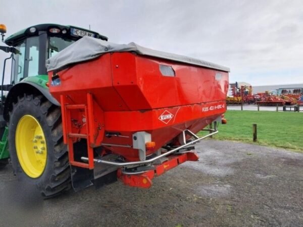 Distributeur d'engrais Kuhn AXIS401