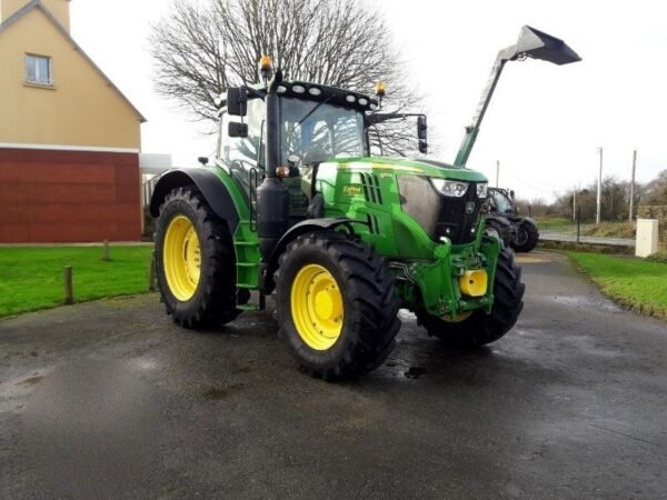Tracteur agricole John Deere 6175R