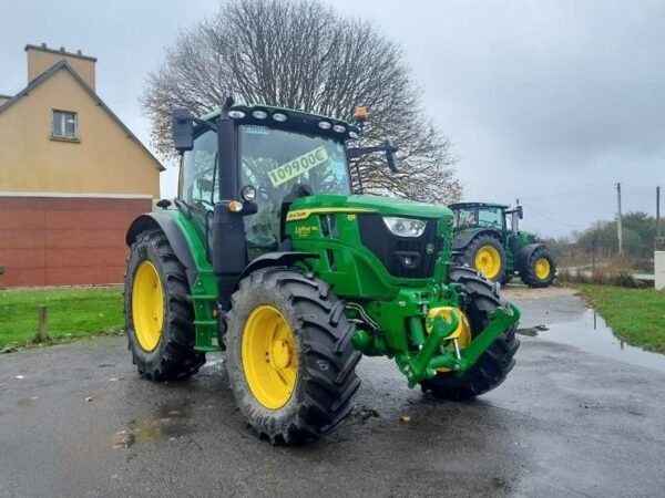 Tracteur agricole John Deere 6R120