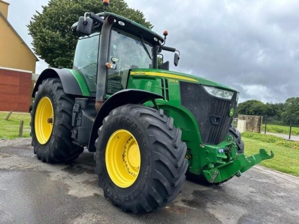 Tracteur agricole John Deere 7270R