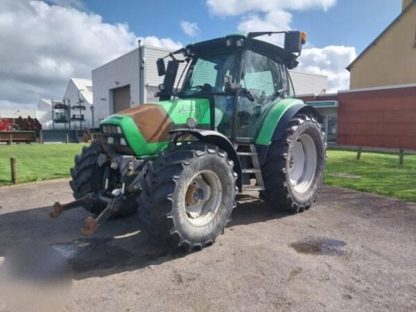 Tracteur agricole Deutz AGROTRONK120