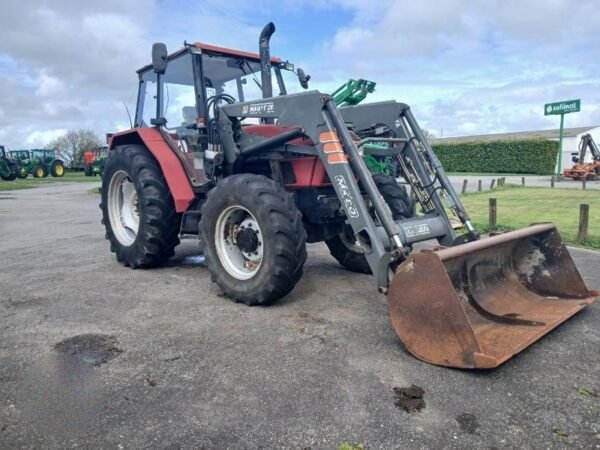Tracteur agricole Case IH 4220