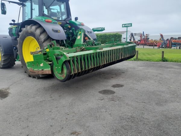 Herse rotative Amazone KE