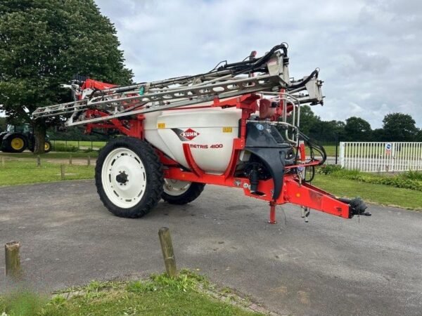 Pulvérisateur porté Kuhn METRIS4100