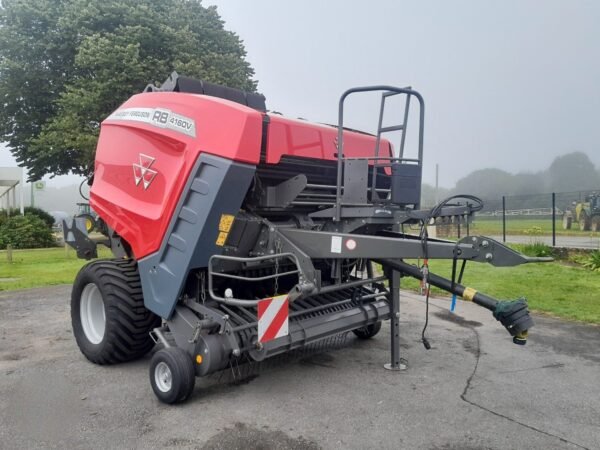 Presse à balles rondes Massey Ferguson 4160V